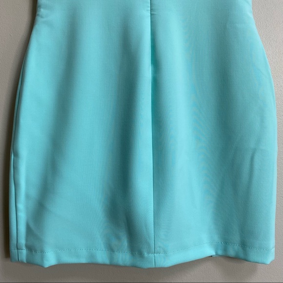 LIKELY Aruba Vina Body-Con Sheath Dress Size 10 - Picture 9 of 13